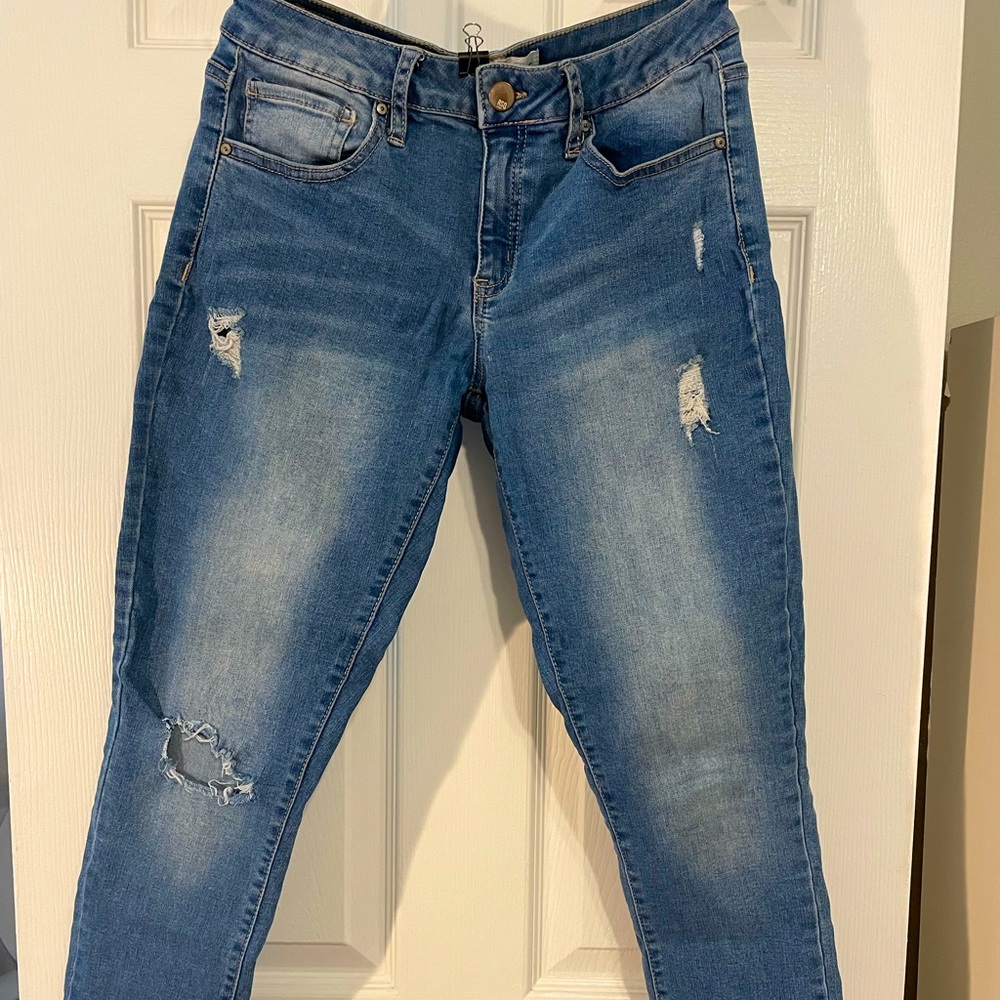 RSQ Baja Ankle, skinny blue jeans, low-rise, destroyed, light wash